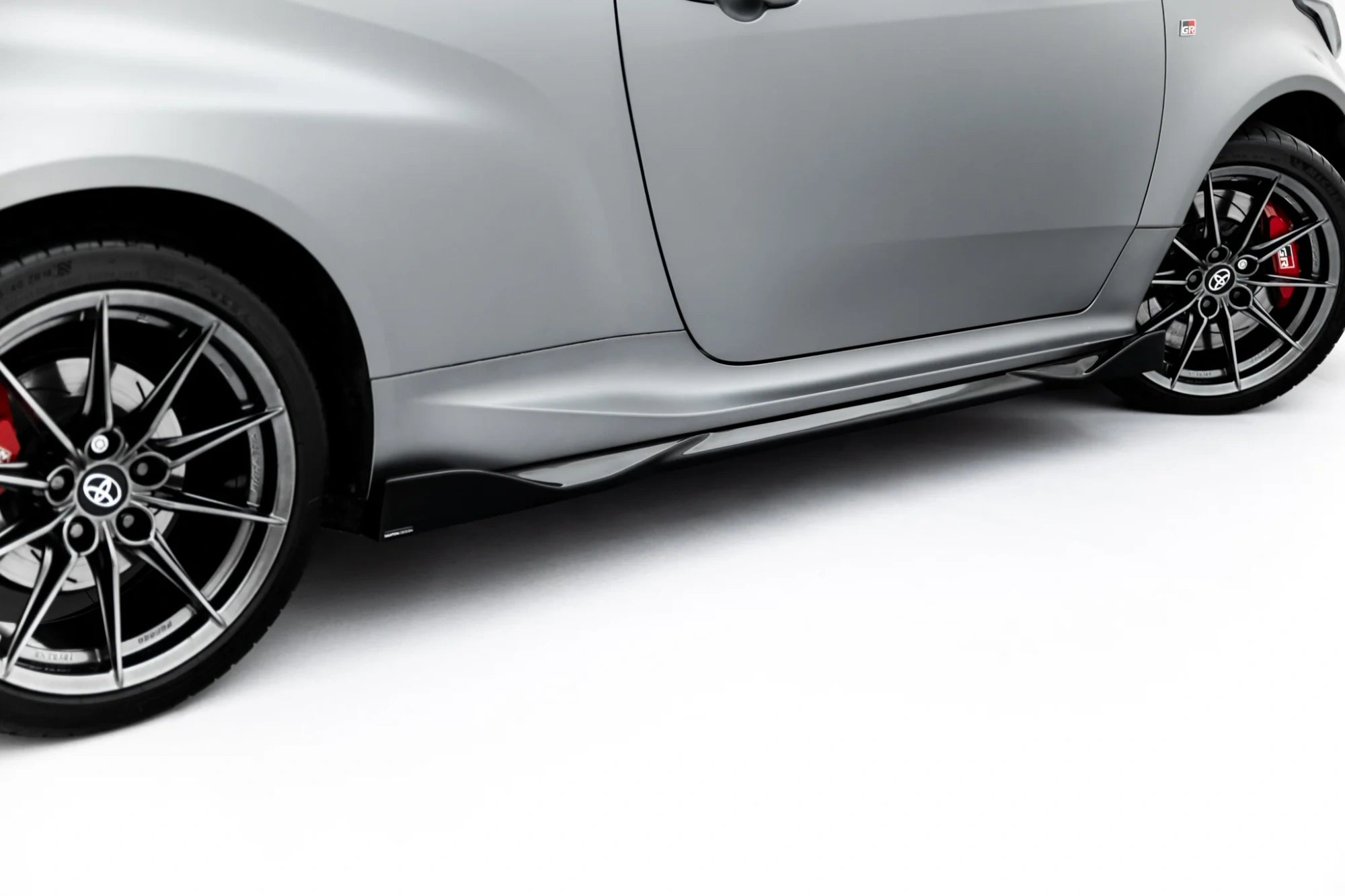 set of splitters suitable for toyota gr yaris mk4 facelift set of splitters suitable for toyota gr yaris mk4 facelift
