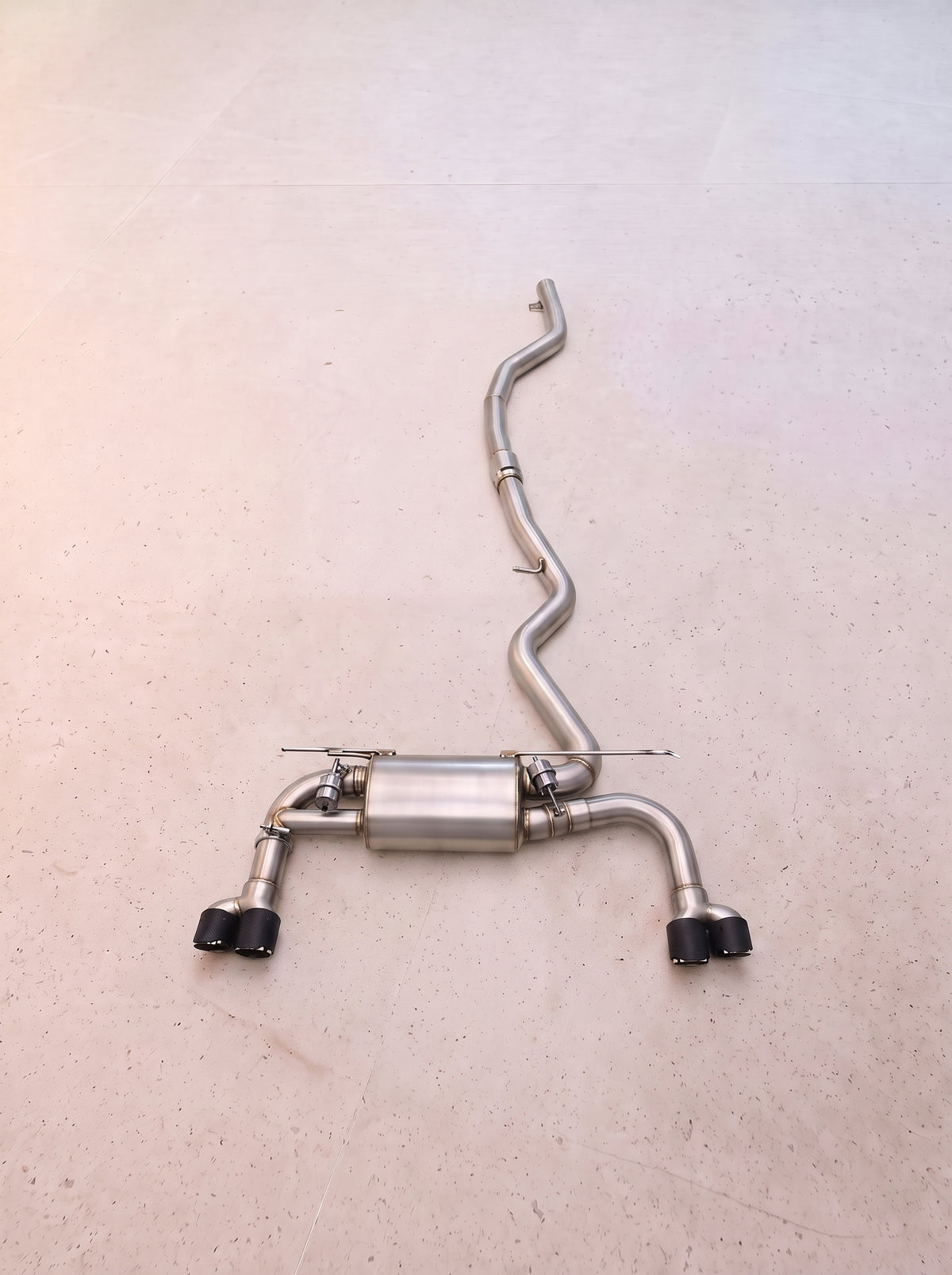 výfukový systém s klapkami rog® — bmw 420i / 430i g22 / g23 2.0t (2021–2023) Výfukový systém s klapkami ROG® — BMW 420i / 430i G22 / G23 2.0T (2021–2023)